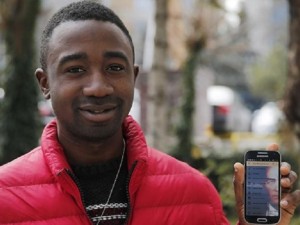 Kamerunlu öğrenciden Akıllı telefonda ’Atatürk’ uygulaması