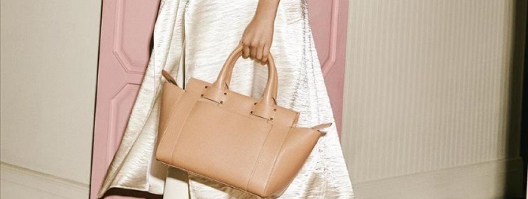 Kadınlar Günü İçin Eşsiz Hediye Önerileri Kadınlar Günü İçin Eşsiz Hediye Önerileri