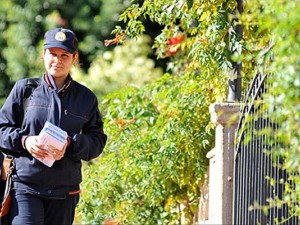 Postacı Çanta Modelleri ile iş yaşamında kolaylık