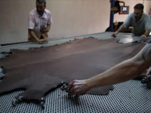 Xiaomi Deri Kılıfları ile tam koruma